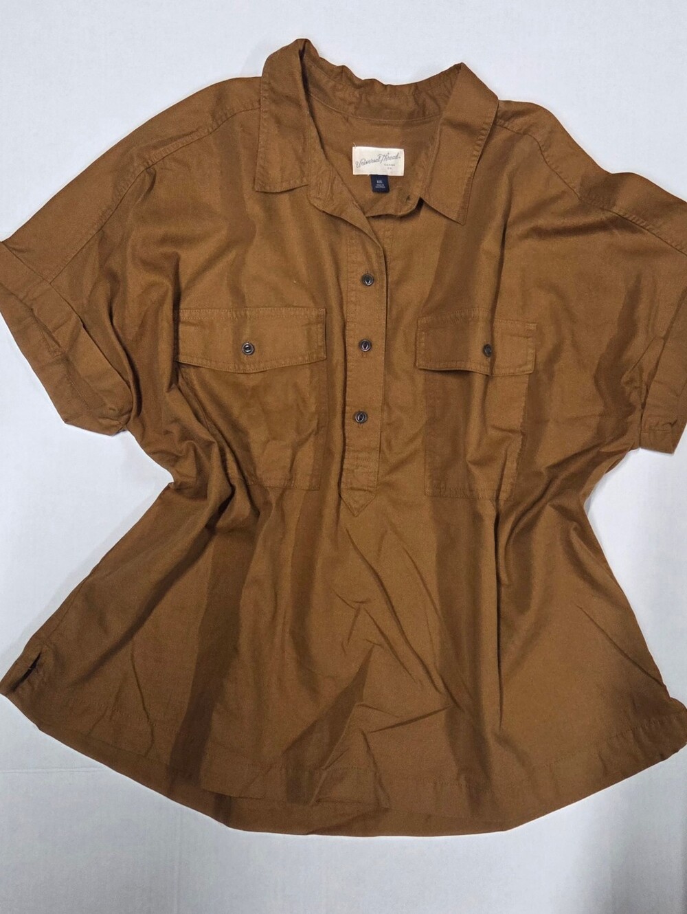 Button Front Utility Short Sleeve Top in Caramel Brown Size XXL